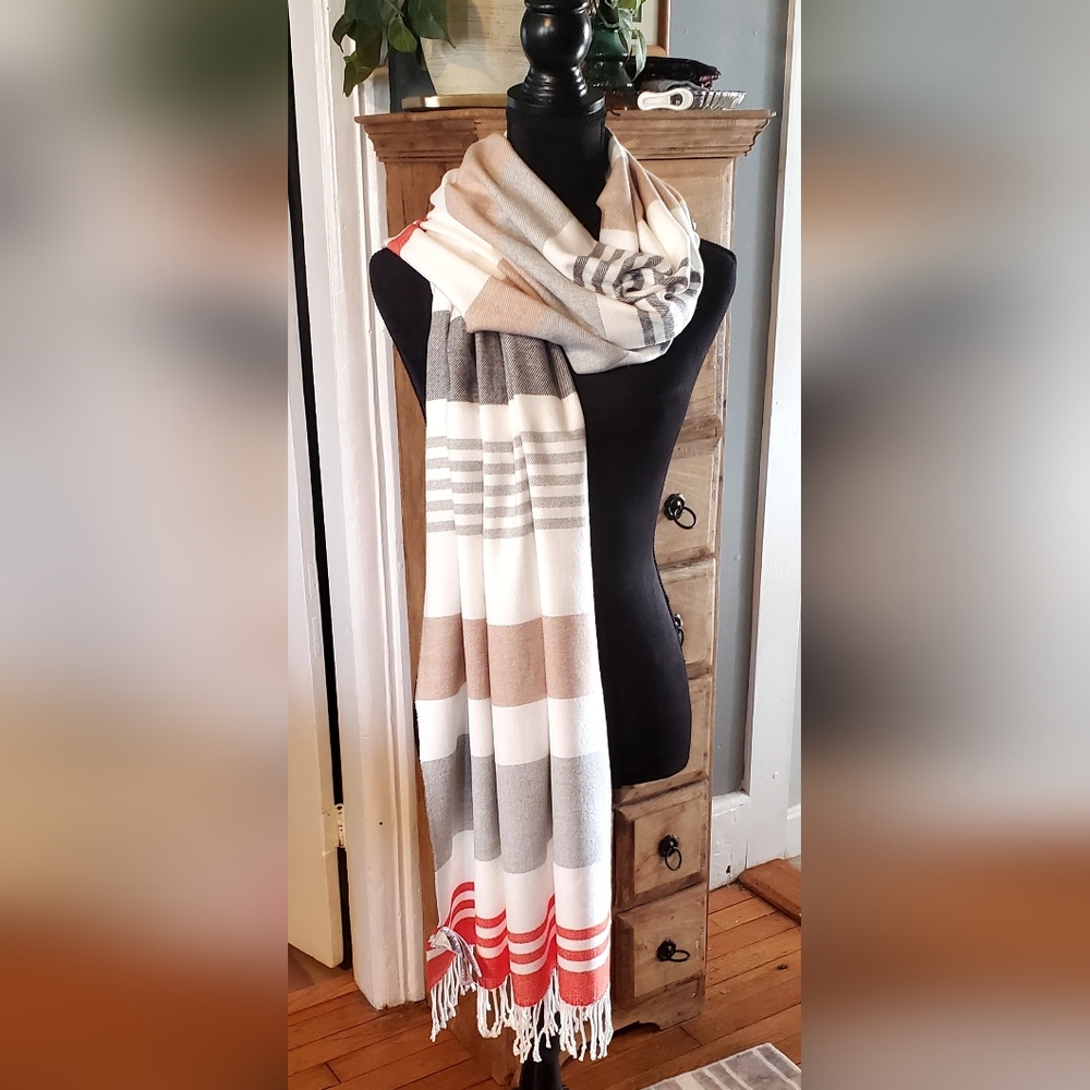 GAP Scarf Striped Cream and Tan And Grey